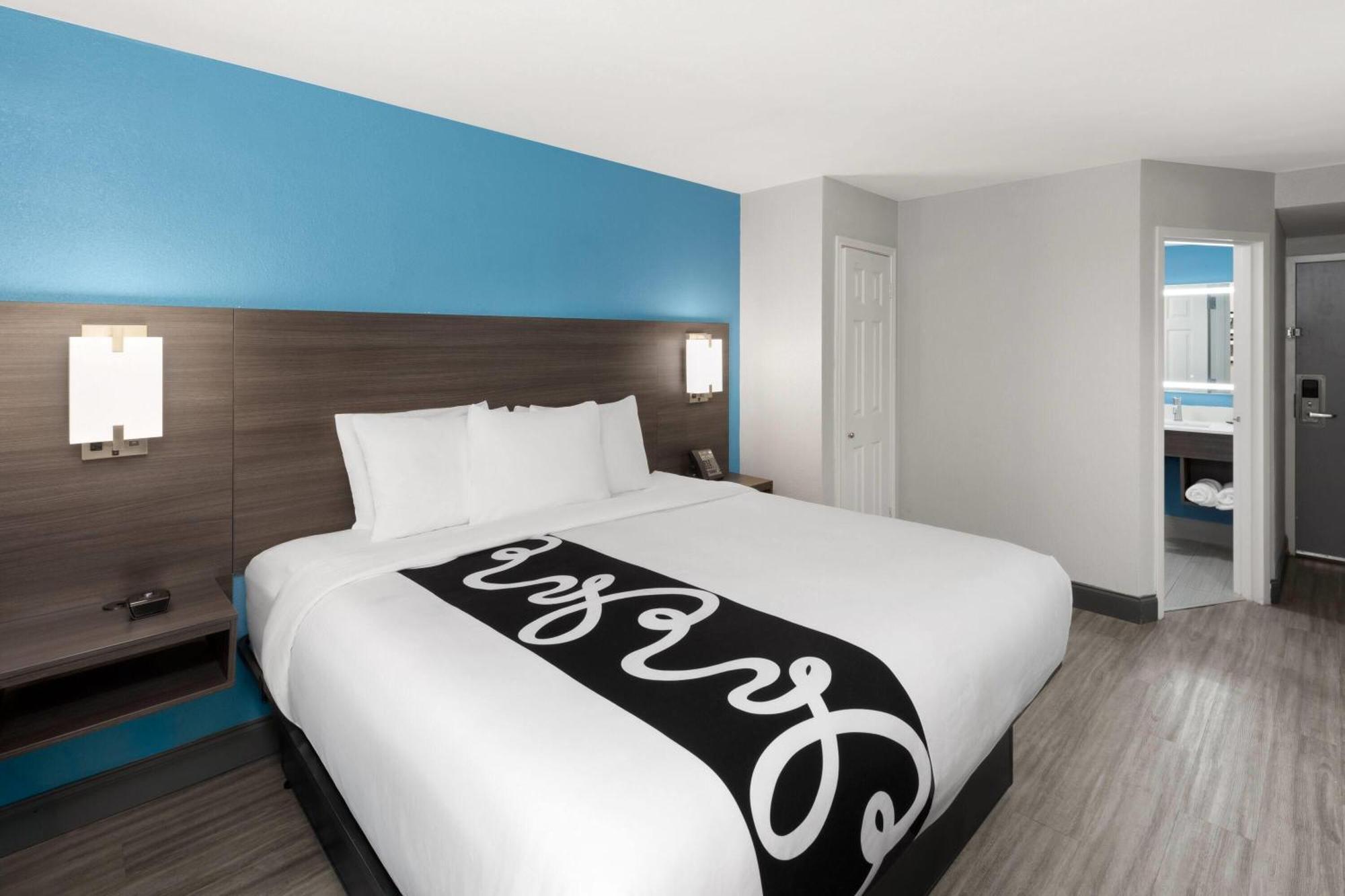 La Quinta By Wyndham Houston Sugarland