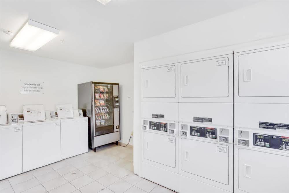 La Quinta By Wyndham Houston Sugarland Stafford